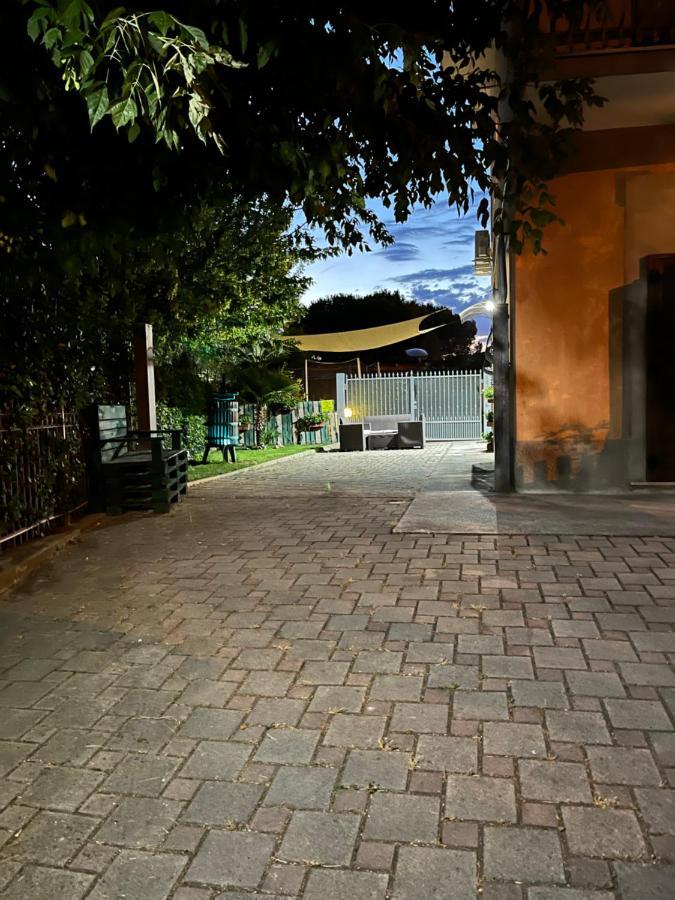 Monolocali B&B Santa Maria Apparente ชิวิตาโนวา มาร์เค ภายนอก รูปภาพ